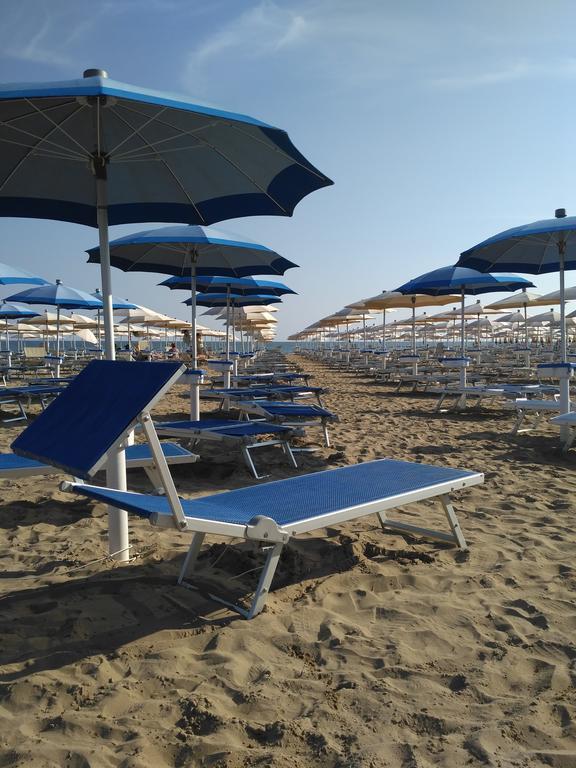 Hotel Residence Mara Lido di Jesolo Eksteriør bilde